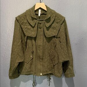 NWOT MUR MUR Olive Quilted Jacket with Oversized Collar Sz M
